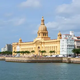 reservas de turistas estrangeiros em Recife